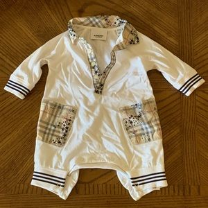 Burberry Onesie 0-3months